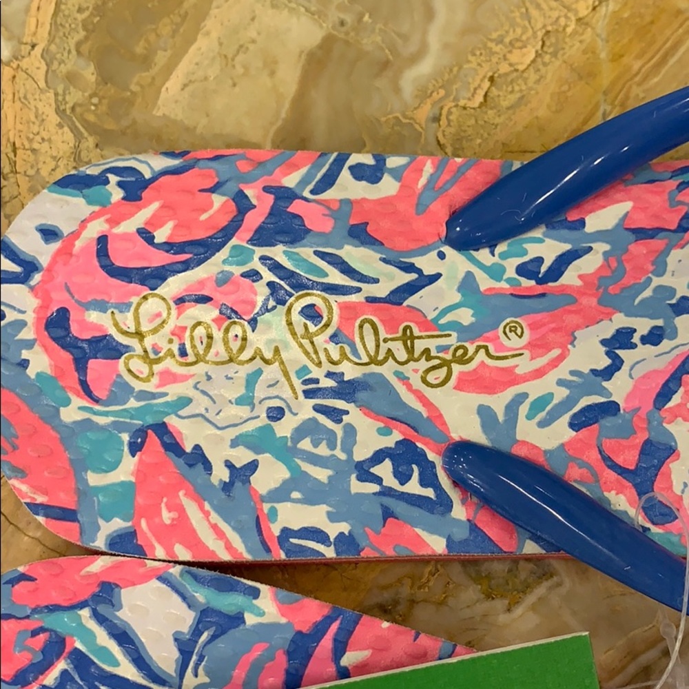 NWT Lilly Pulitzer Cosmic Coral flip flops - Picture 4 of 5